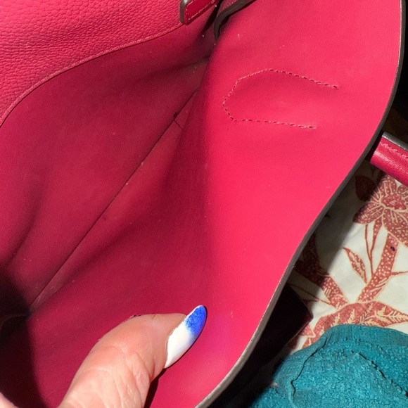 Michael Kors Mercer Leather Tote & wallet - Picture 9 of 16